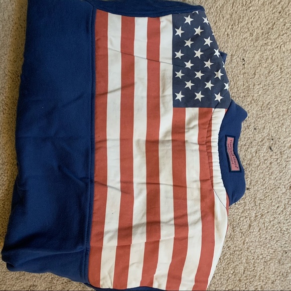 Vineyard vines - Picture 2 of 3